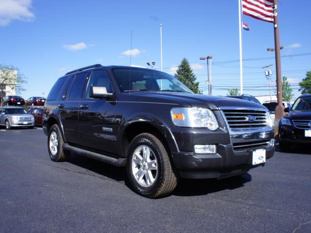 Photo of 2007 Ford Explorer
