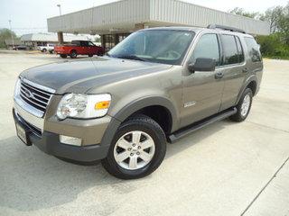 Photo of 2006 Ford Explorer