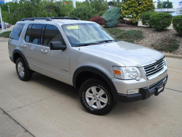 Photo of 2007 Ford Explorer