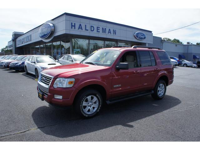 Photo of 2008 Ford Explorer