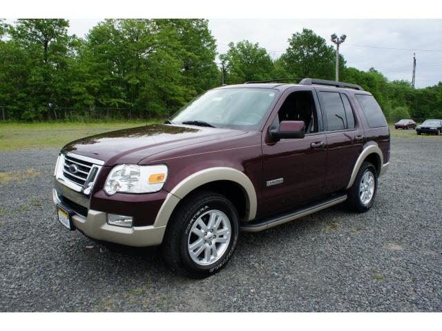 Photo of 2008 Ford Explorer