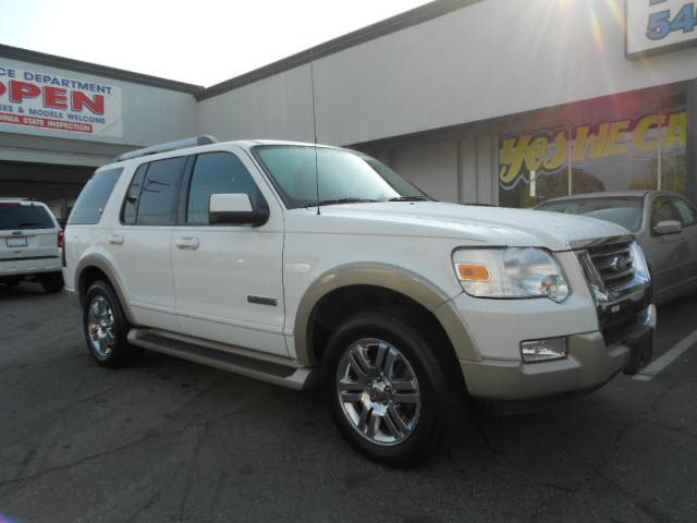 Photo of 2006 Ford Explorer