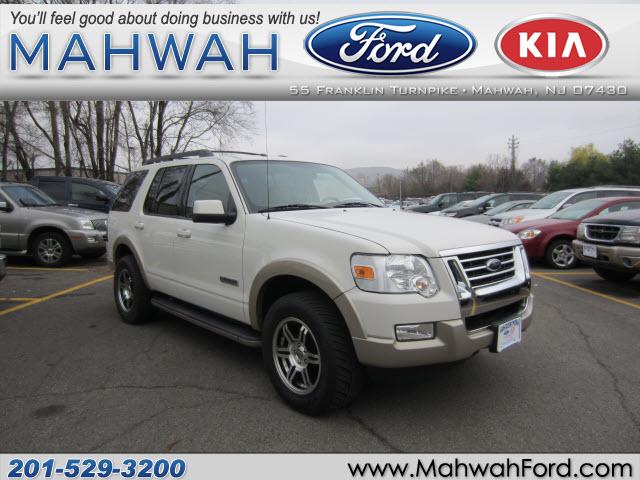 Photo of 2008 Ford Explorer