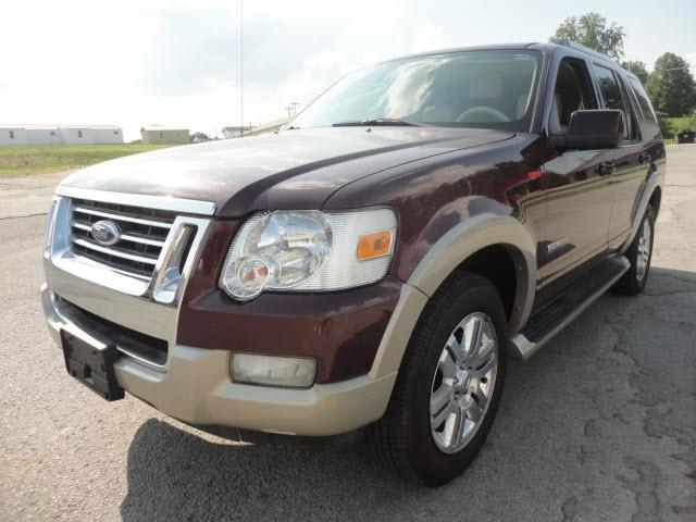 Photo of 2006 Ford Explorer