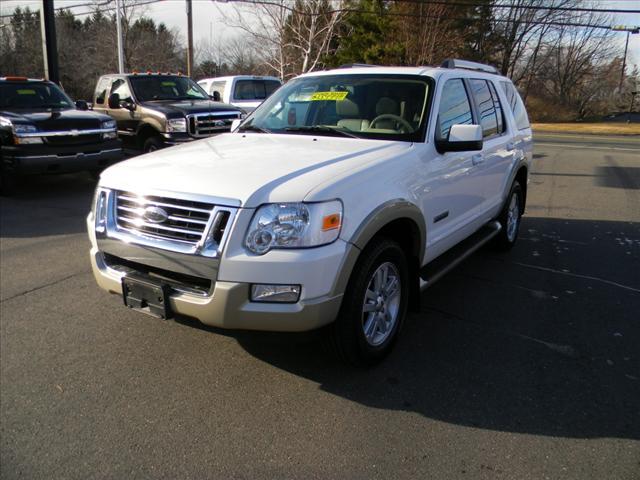 Photo of 2006 Ford Explorer