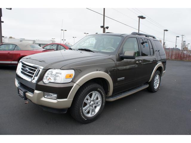 Photo of 2008 Ford Explorer