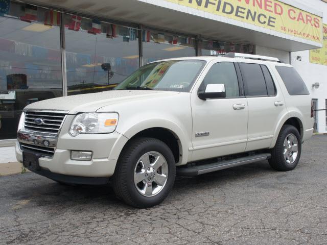 Photo of 2006 Ford Explorer