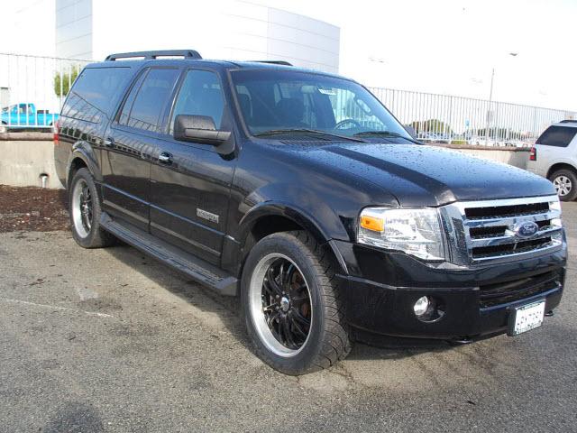 Photo of 2008 Ford Expedition EL