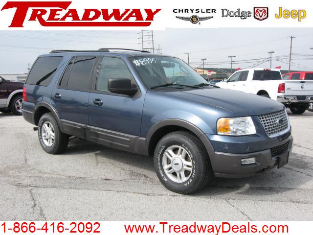 Photo of 2004 Ford Expedition