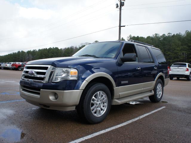 Photo of 2008 Ford Expedition
