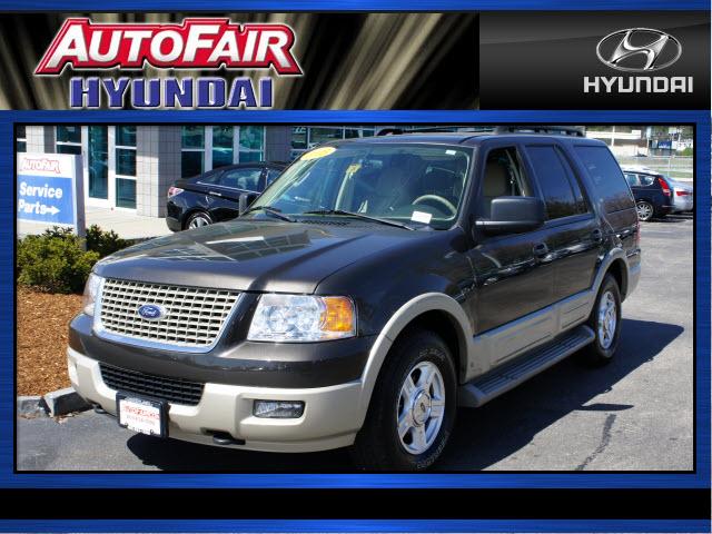 Photo of 2005 Ford Expedition