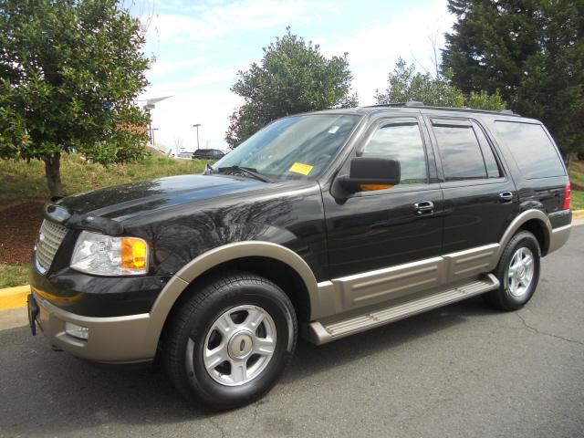 Photo of 2003 Ford Expedition