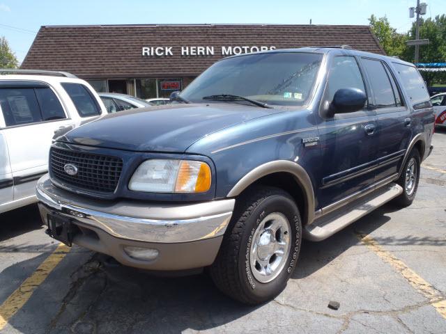 Photo of 2001 Ford Expedition