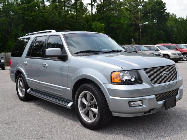 Photo of 2006 Ford Expedition