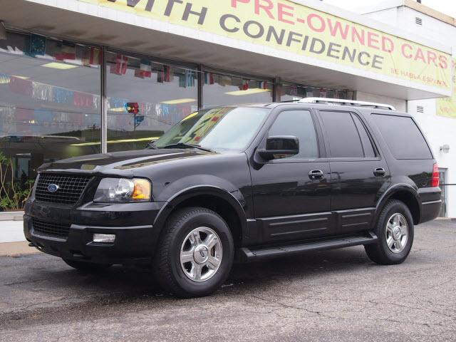 Photo of 2005 Ford Expedition