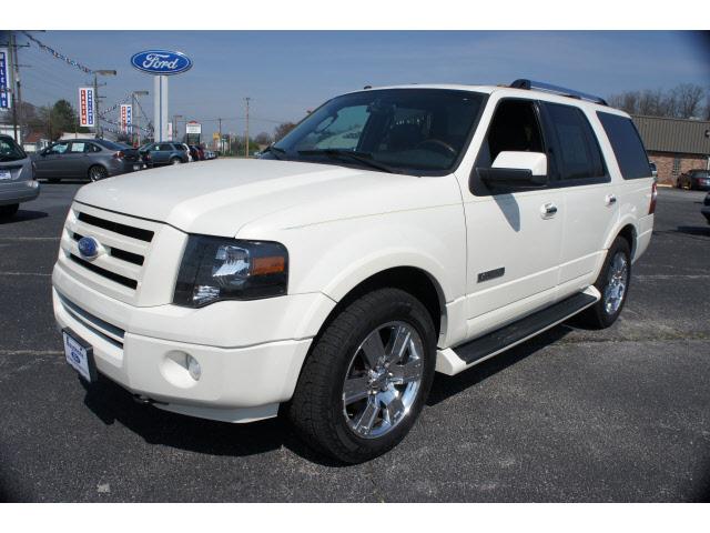 Photo of 2008 Ford Expedition