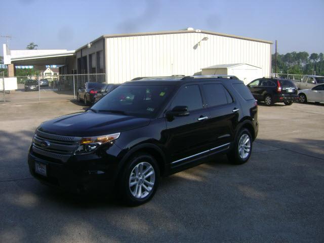 Photo of 2012 Ford Explorer