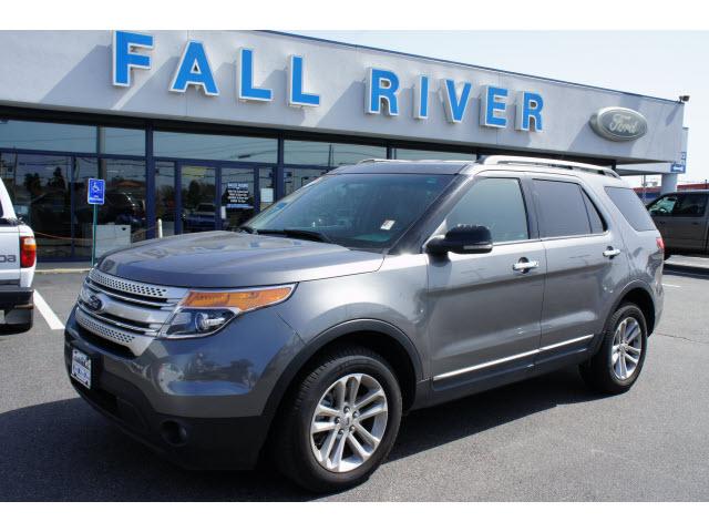 Photo of 2011 Ford Explorer