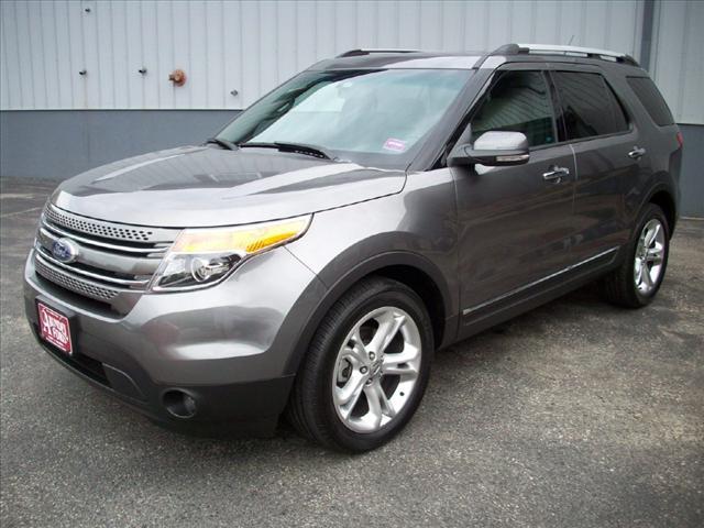 Photo of 2011 Ford Explorer