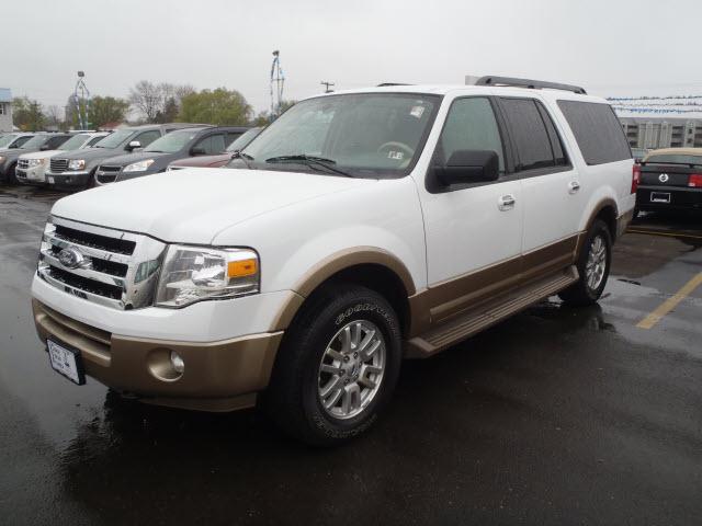 Photo of 2011 Ford Expedition EL
