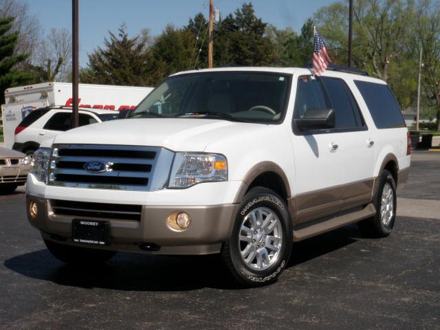 Photo of 2011 Ford Expedition EL