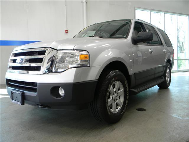 Photo of 2011 Ford Expedition