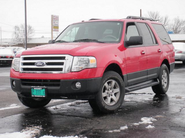 Photo of 2011 Ford Expedition