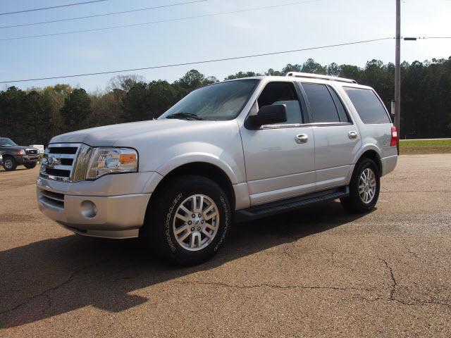 Photo of 2011 Ford Expedition