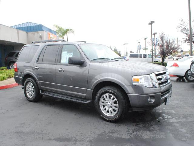 Photo of 2011 Ford Expedition