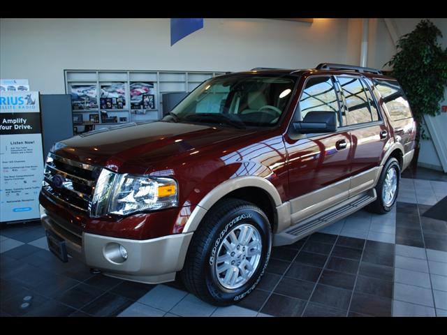 Photo of 2012 Ford Expedition