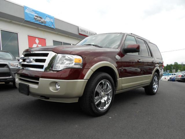 Photo of 2010 Ford Expedition