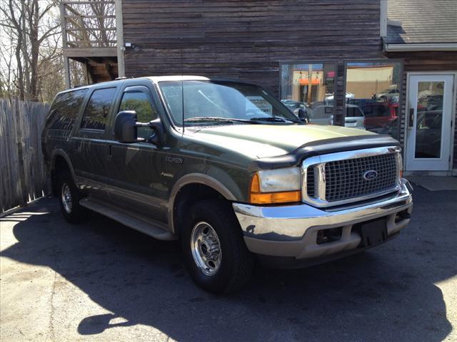Photo of 2000 Ford Excursion