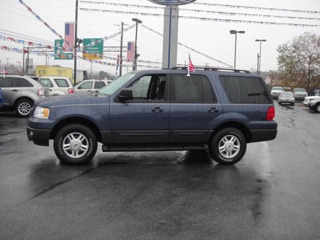Photo of 2006 Ford Expedition