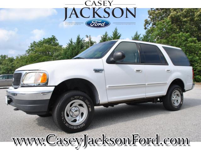 Photo of 2002 Ford Expedition