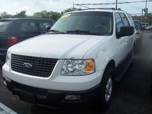 Photo of 2004 Ford Expedition