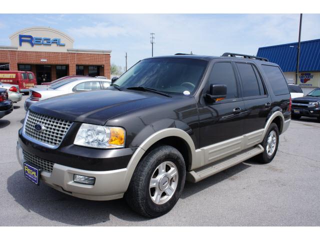 Photo of 2005 Ford Expedition