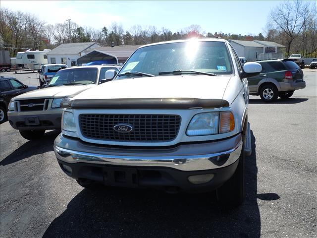 Photo of 2001 Ford Expedition