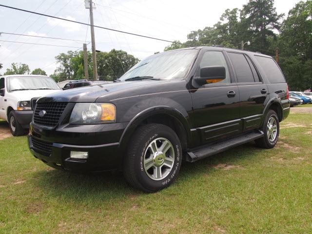 Photo of 2004 Ford Expedition