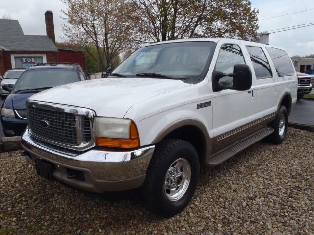 Photo of 2001 Ford Excursion