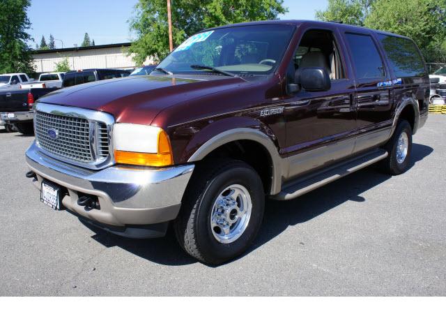 Photo of 2000 Ford Excursion
