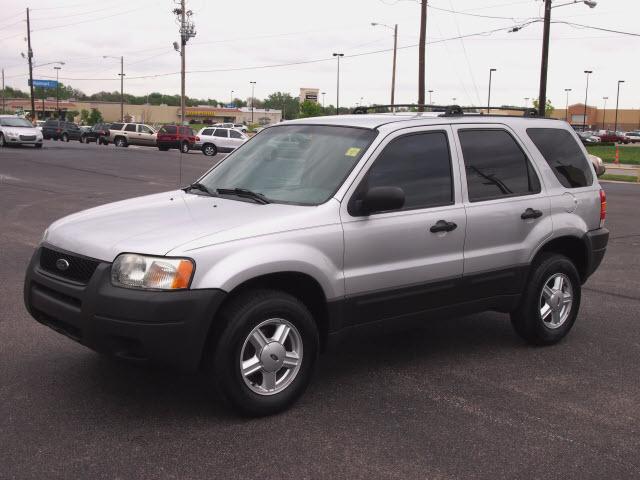 Photo of 2003 Ford Escape