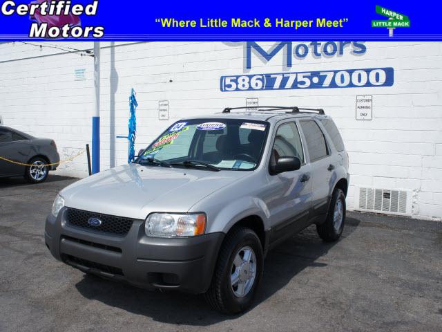 Photo of 2004 Ford Escape