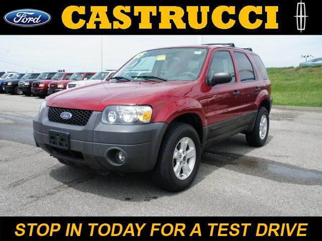 Photo of 2005 Ford Escape