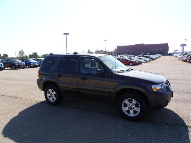Photo of 2007 Ford Escape