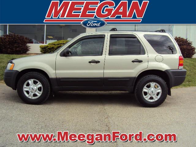 Photo of 2004 Ford Escape