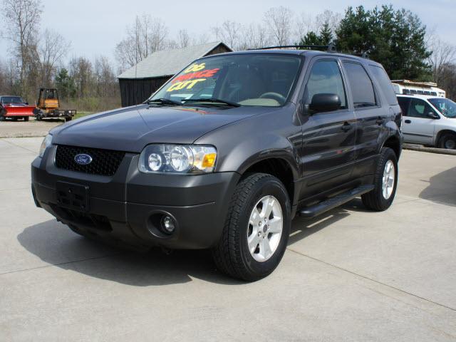 Photo of 2006 Ford Escape