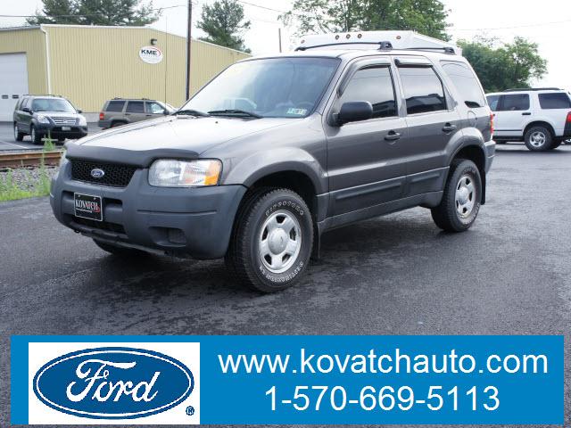 Photo of 2003 Ford Escape