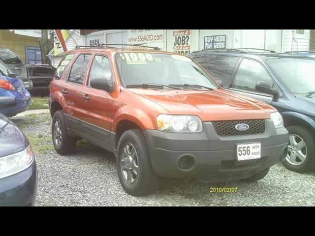 Photo of 2005 Ford Escape