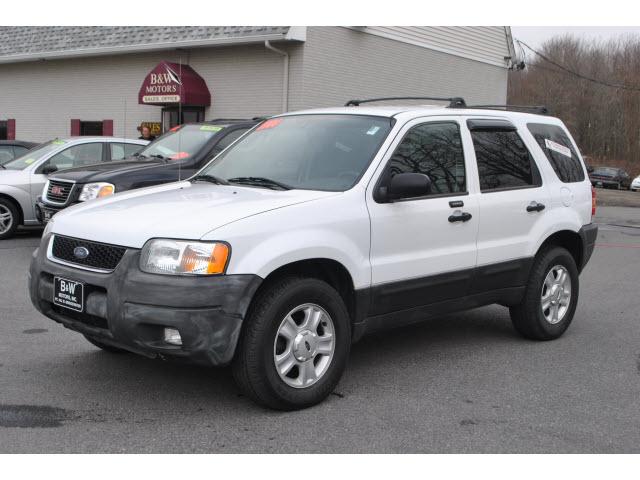 Photo of 2004 Ford Escape