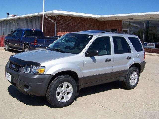 Photo of 2005 Ford Escape